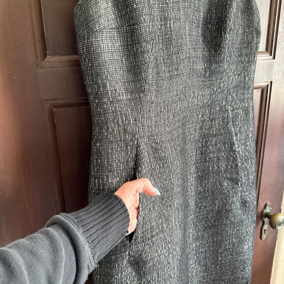 NICOLE FARHI | Gray Wool Blend Tweed V Neck Sheath Knee length Skirt | Size 10 - Picture 3 of 10